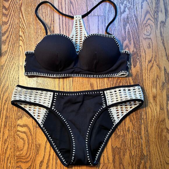 Victoria's Secret Black Crochet Getaway Macrame Bikini Swimsuit Medium - Picture 6 of 7